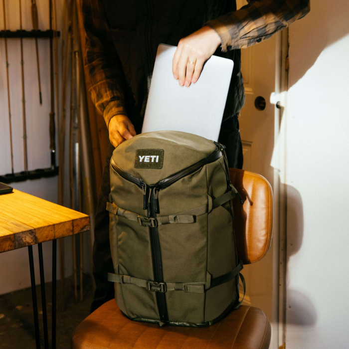 27L Everyday Carry Backpack - Image 11