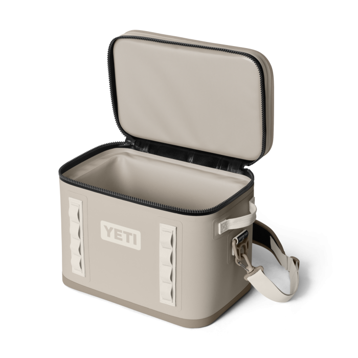 18 Soft Cooler - Image 3