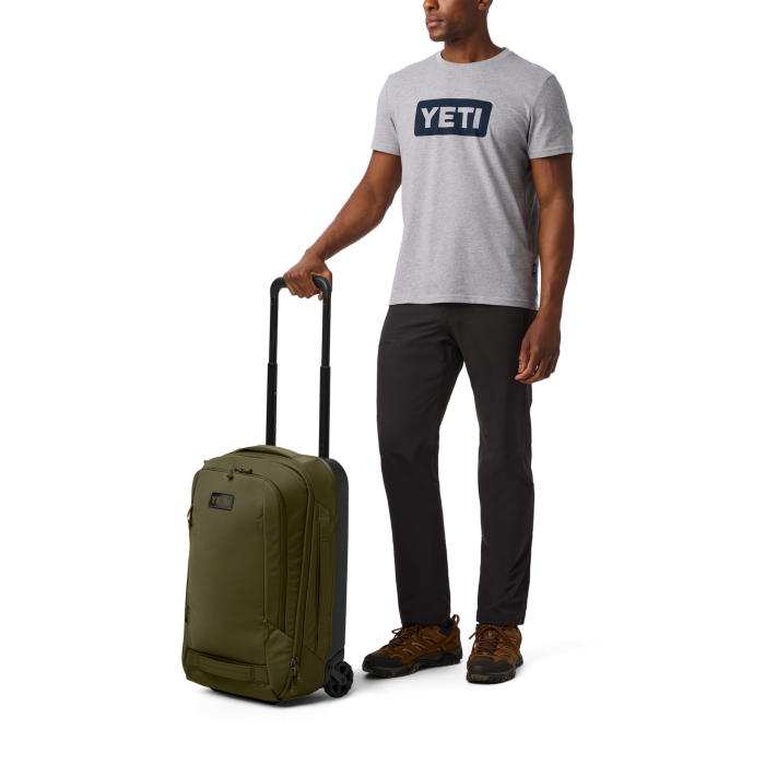 35L/22" Carry-On Luggage - Image 8